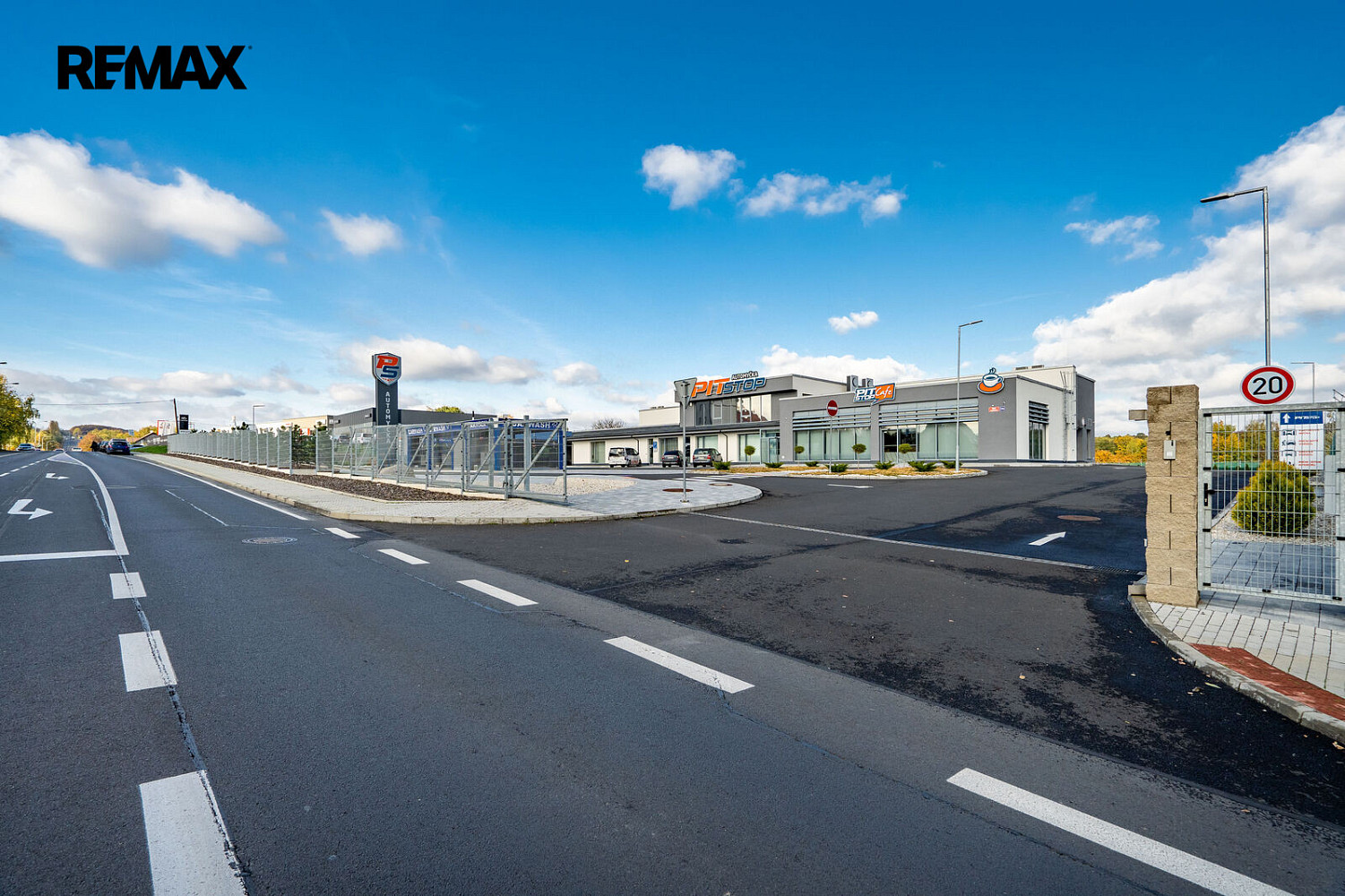 Prodej komerčního objektu (jiného typu) 1 967 m² – fotografie 3