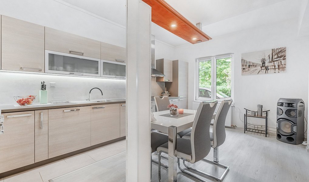 Prodej domu 178 m² s pozemkem 850 m², Jablonec nad Nisou – náhled fotky 7
