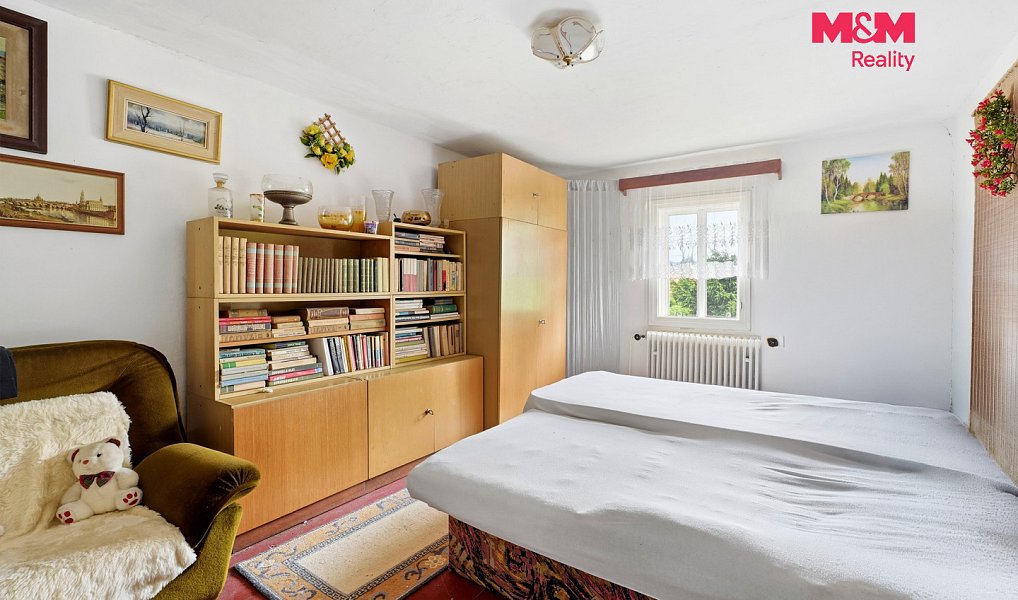 Prodej domu 270 m² s pozemkem 1 365 m², Stružnice – náhled fotky 7