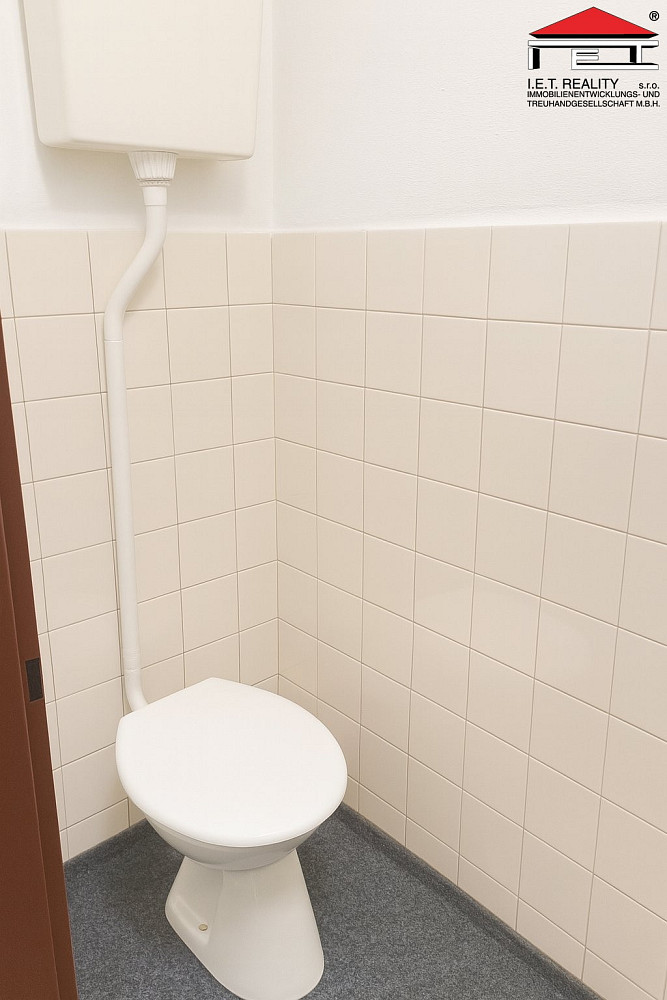 Pronájem kanceláře 23 m² — photo 5