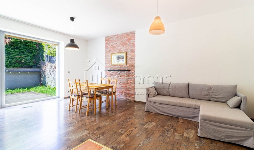Prodej domu 83 m² s pozemkem 137 m², Škvorec – náhled fotky 8