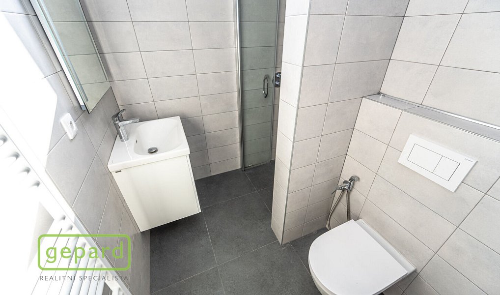 Prodej bytu 6+kk 159 m², Praha – náhled fotky 20