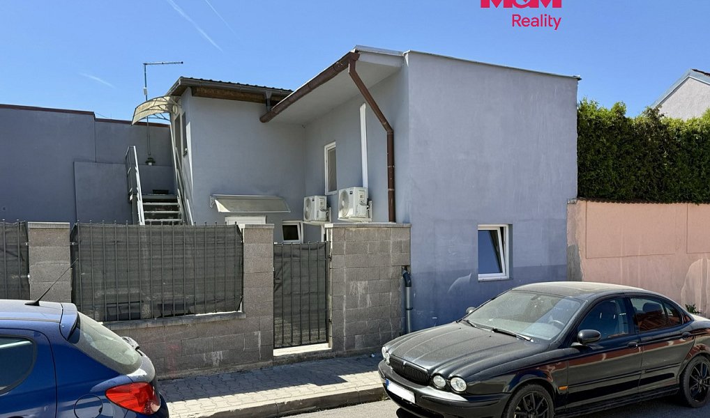 Pronájem komerčního prostoru, 22 m², Kročehlavy - Kladno, Kladno