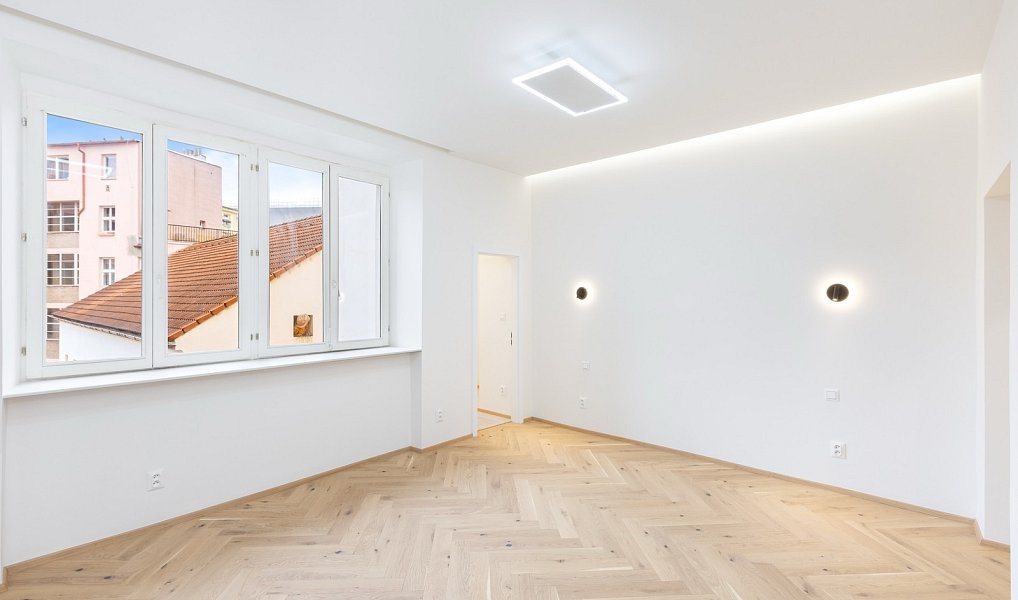 Pronájem bytu 1+kk 38 m², Praha – náhled fotky 4