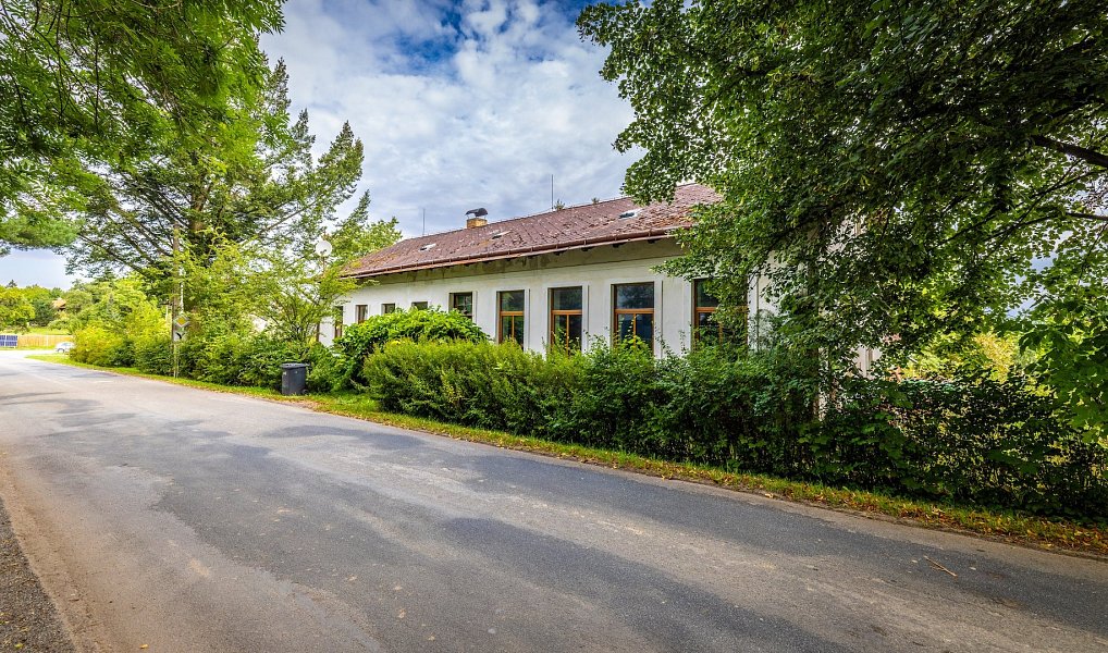Prodej domu 230 m² s pozemkem 1 602 m², Jihlava – náhled fotky 4