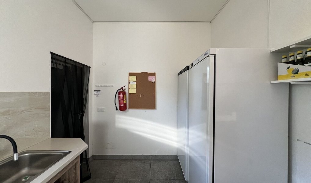 Pronájem komerčního objektu (jiného typu) 38 m², Ostrov – náhled fotky 20