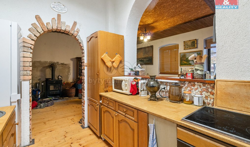 Prodej domu 580 m² s pozemkem 883 m², Povrly – náhled fotky 16