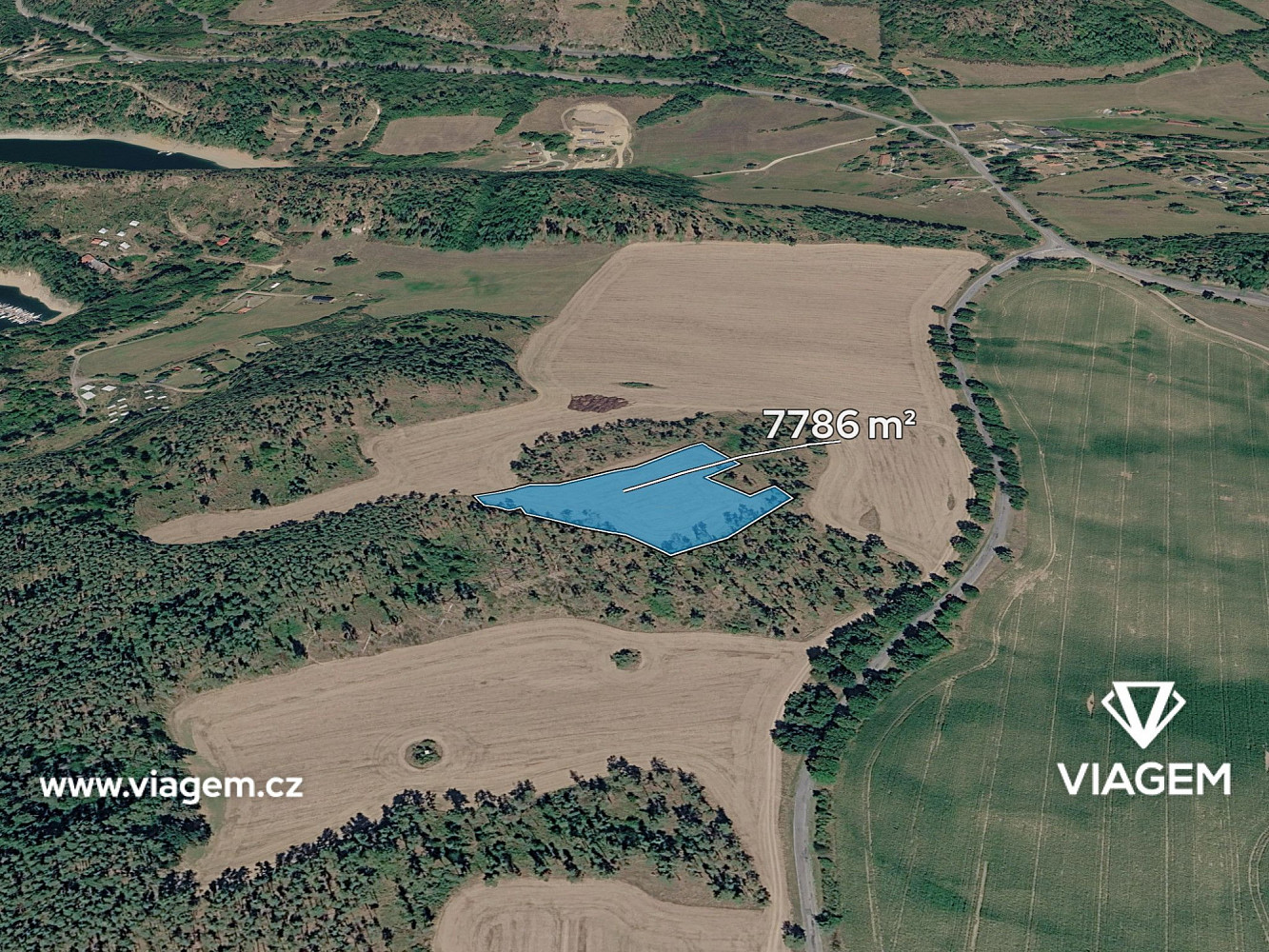 Prodej pole 3 893 m²