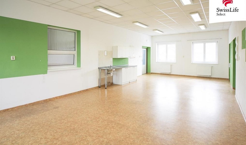 Prodej výrobních prostor 783 m², Kamenice – náhled fotky 16