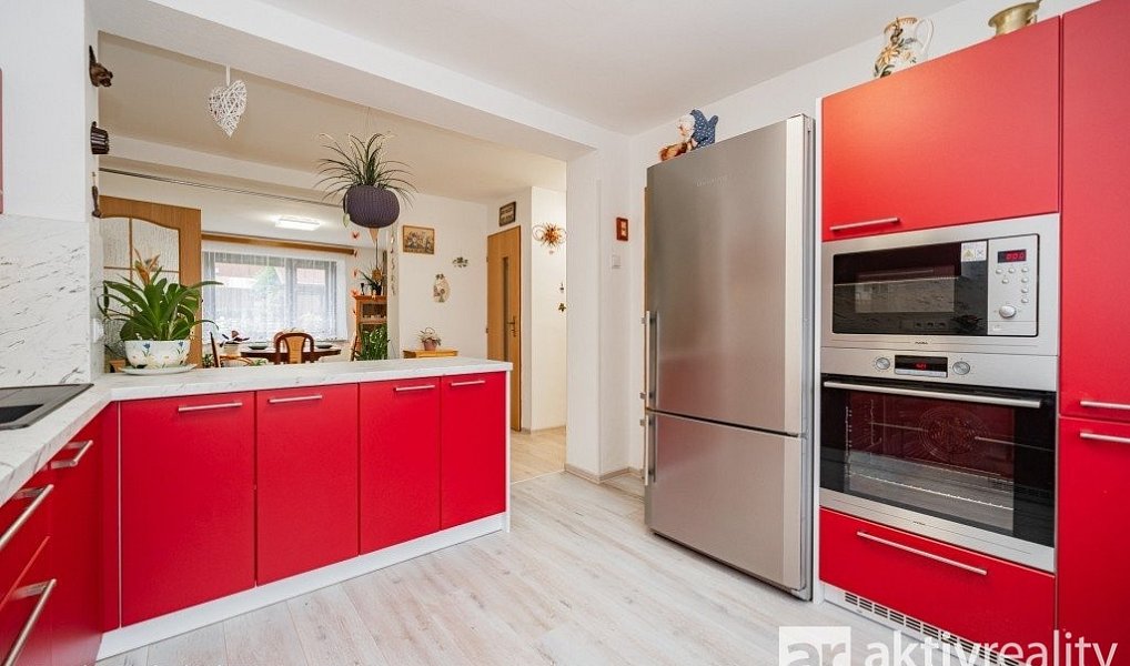 Prodej domu 225 m² s pozemkem 904 m², Vodochody – náhled fotky 5