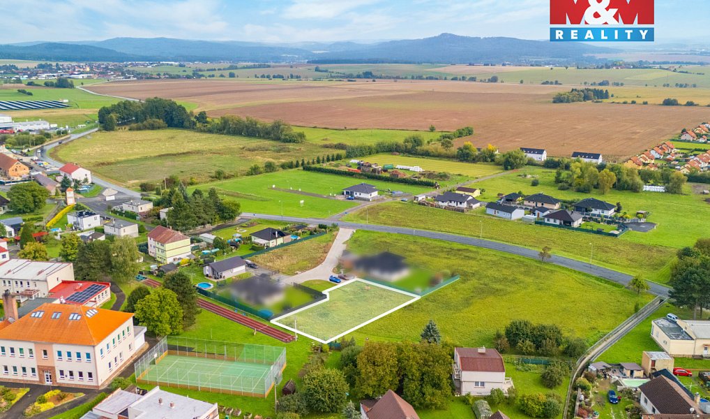 Prodej stavebního pozemku 1 080 m², Osek – náhled fotky 2