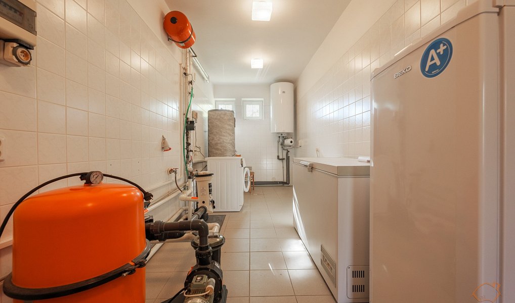 Prodej domu 470 m² s pozemkem 929 m², Luhačovice – náhled fotky 35