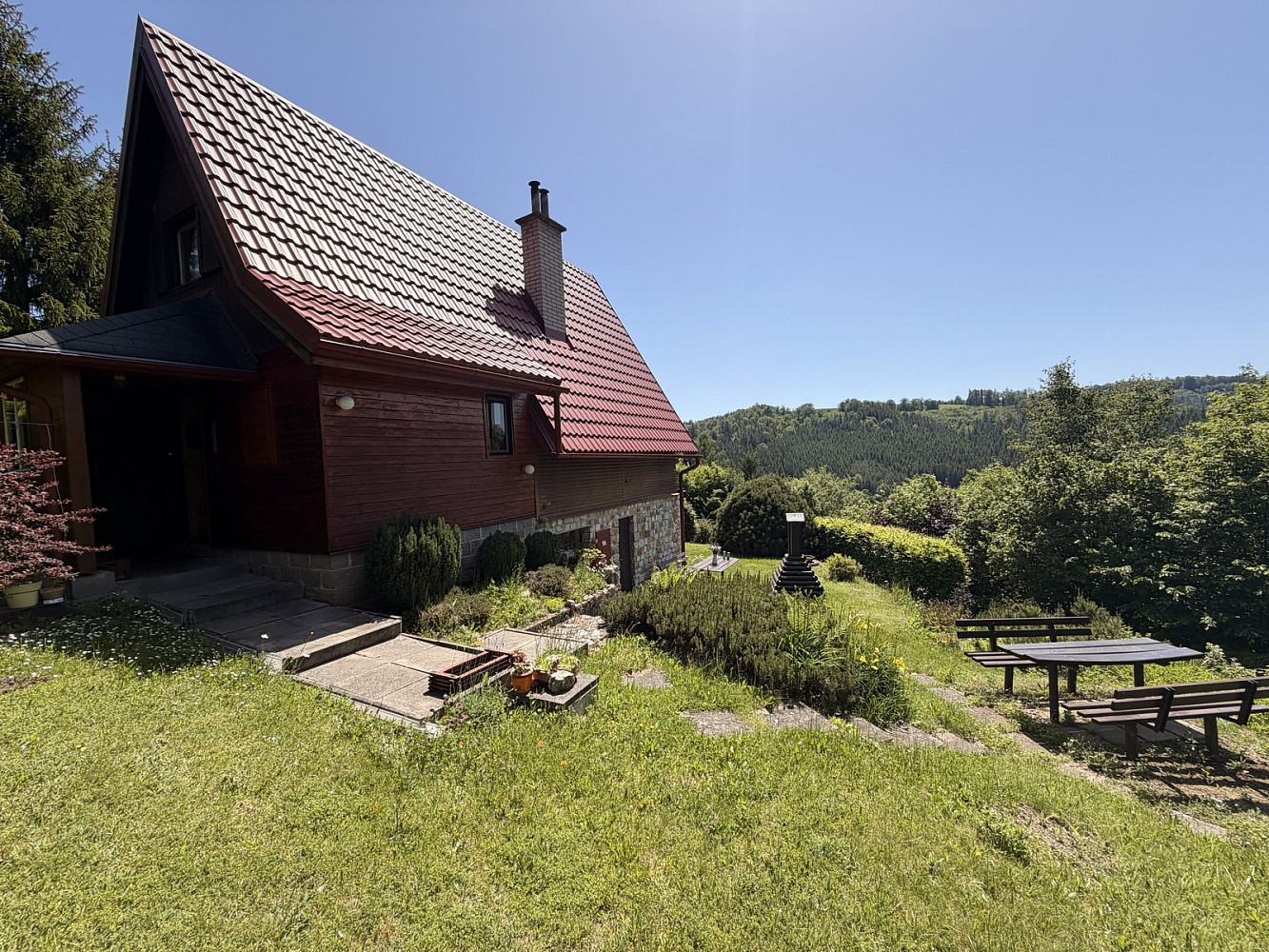 Prodej chaty/chalupy 95 m² s pozemkem 729 m² – fotografie 2