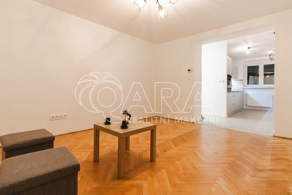 Pronájem bytu 2+1 51 m² – fotografie 5