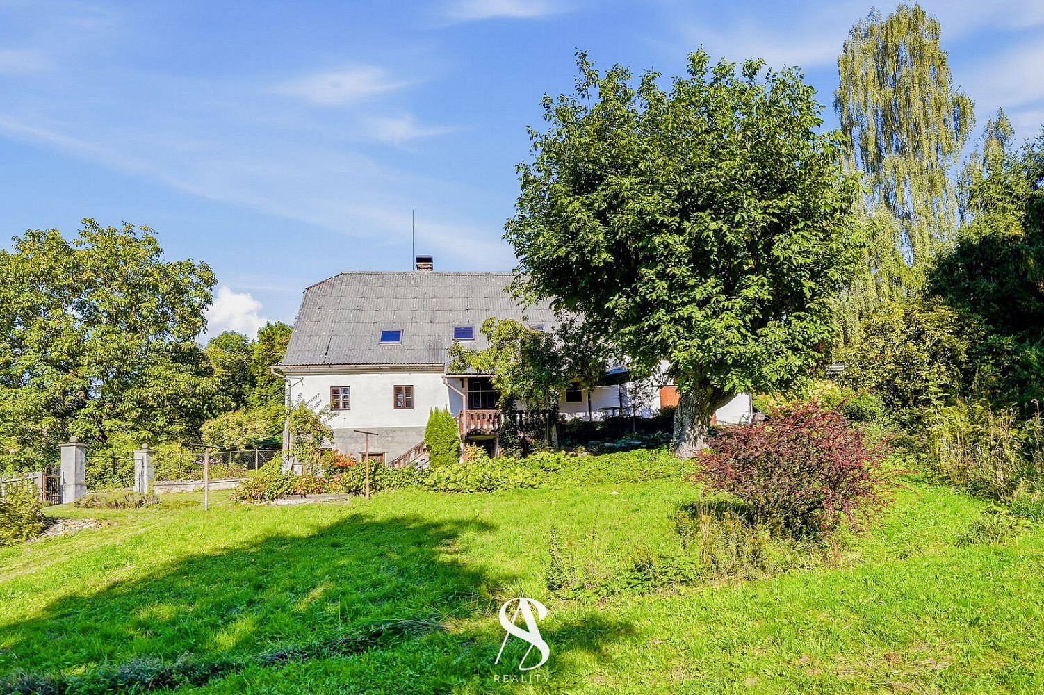 Prodej domu 192 m² s pozemkem 2 848 m² – fotografie 2