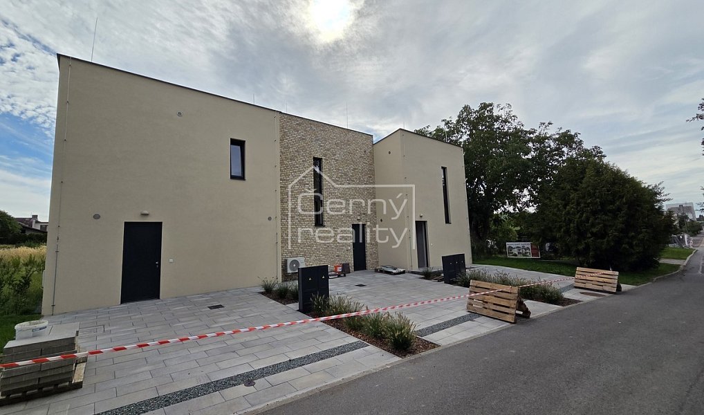 Prodej domu 55 m² s pozemkem 239 m², Pardubice – náhled fotky 21