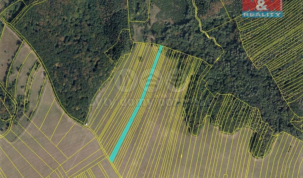 Prodej louky 4 450 m², Zlámanec – fotka 1 z 4