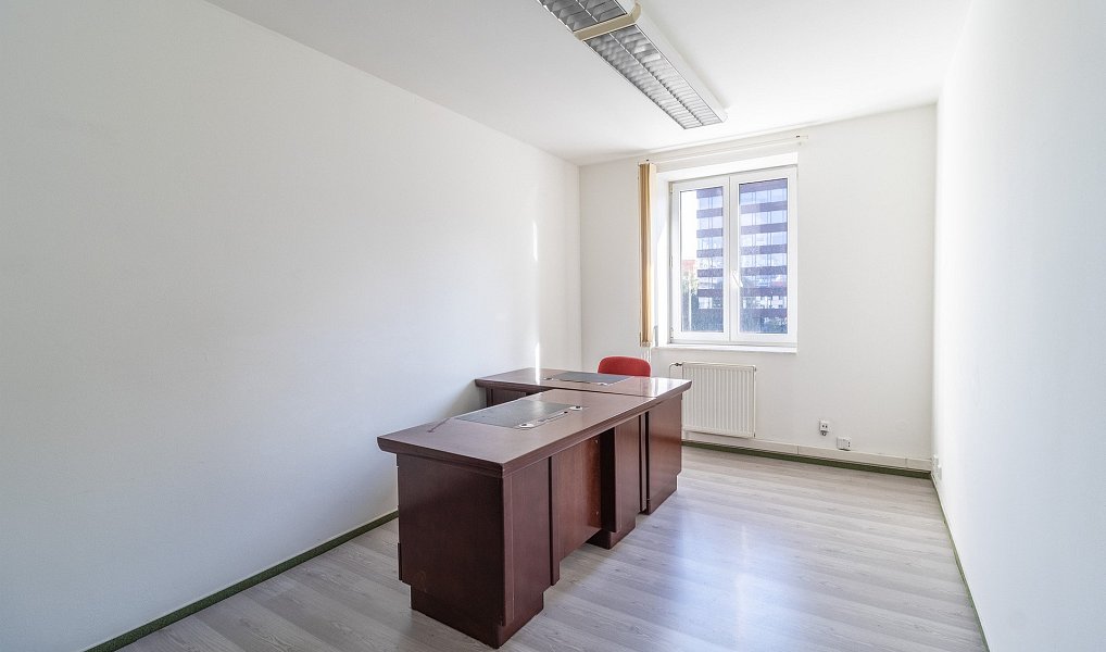 Pronájem kanceláře 124 m², Praha – náhled fotky 4