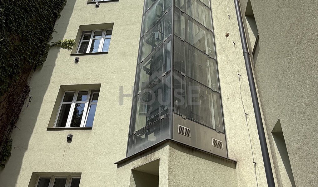 Prodej bytu 2+kk 52 m², Praha – náhled fotky 13