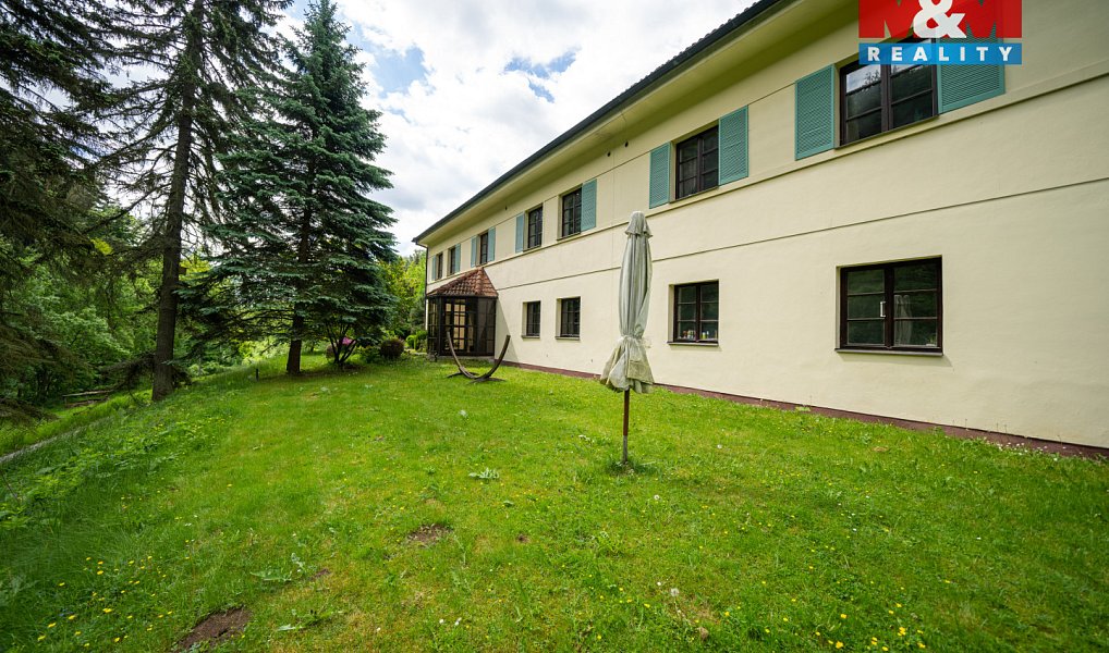 Prodej ubytovacího objektu 620 m², Mukařov – náhled fotky 3