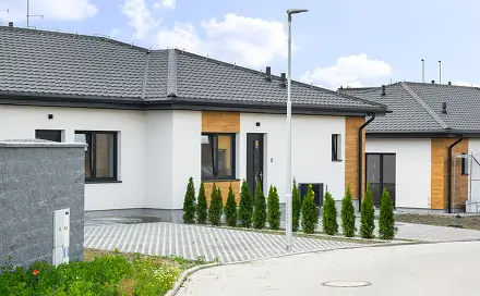 Prodej domu 102 m² s pozemkem 434 m², Dolany, okres Kladno