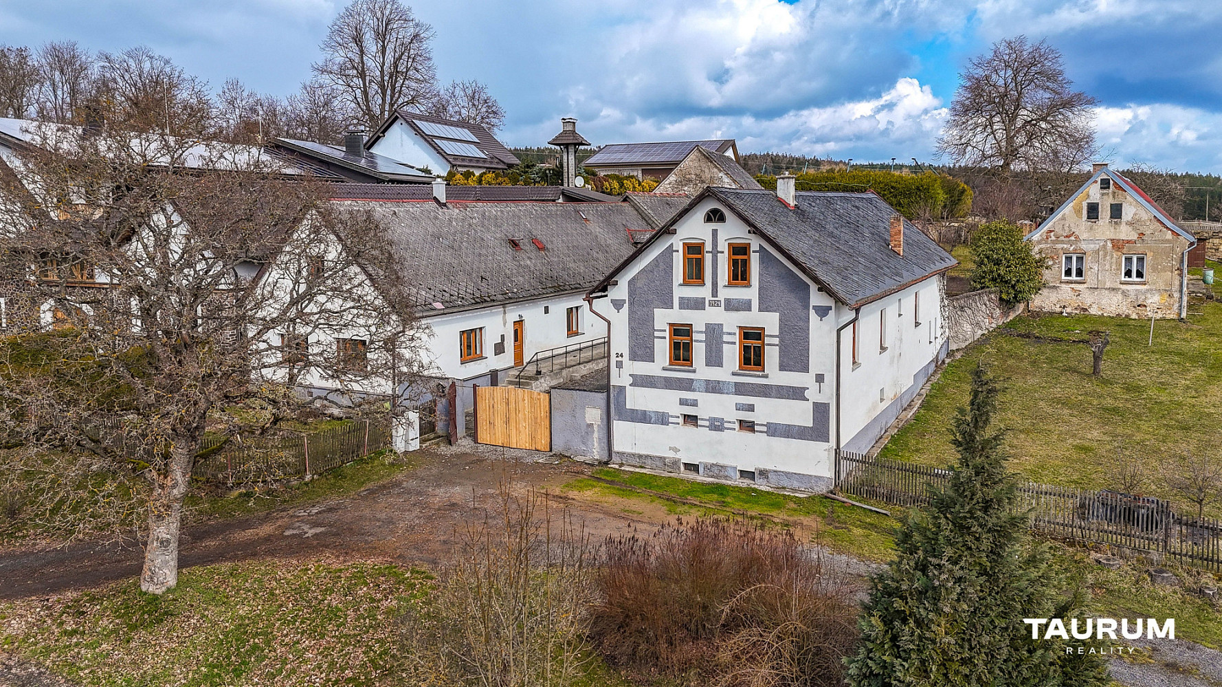 Prodej domu 719 m² s pozemkem 1 481 m²