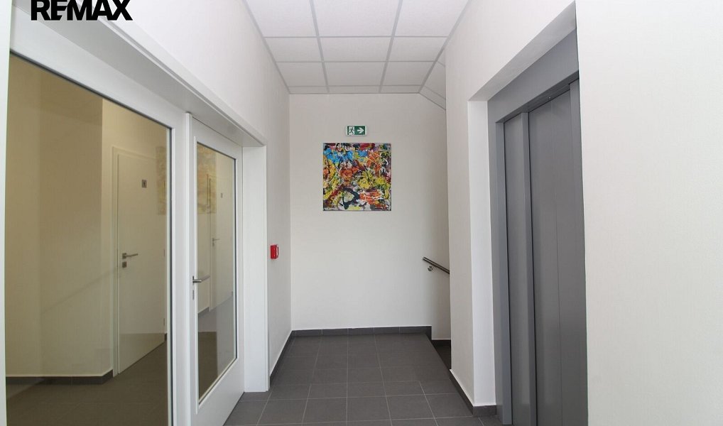 Pronájem komerčního objektu (jiného typu) 20 m², Praha – náhled fotky 11