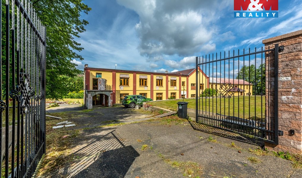 Prodej komerčního pozemku 11 342 m², Chřibská – náhled fotky 4