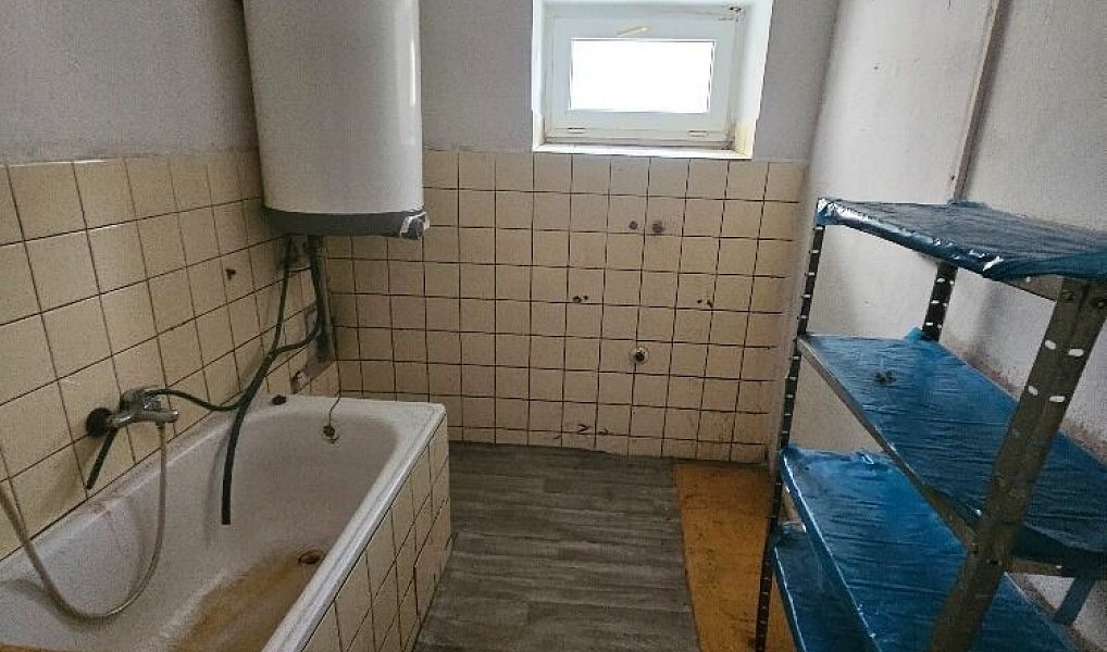 Prodej domu 338 m² s pozemkem 708 m², Podbořany – náhled fotky 12