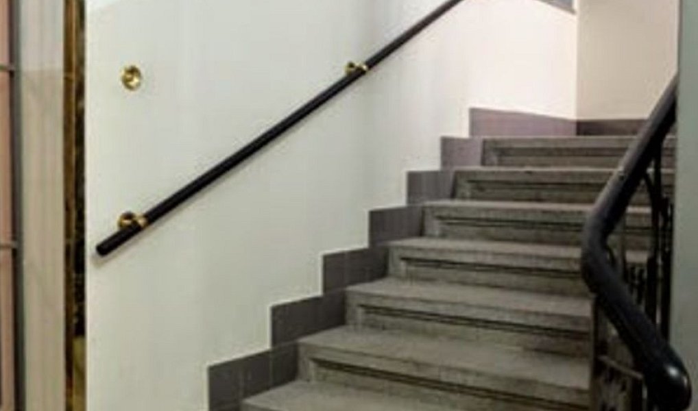 Prodej nájemního domu, činžáku 350 m², Praha – náhled fotky 2