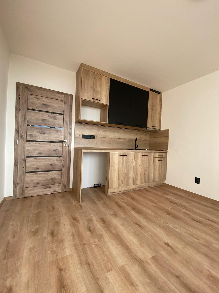 Pronájem bytu 1+kk 22 m² – fotografie 5