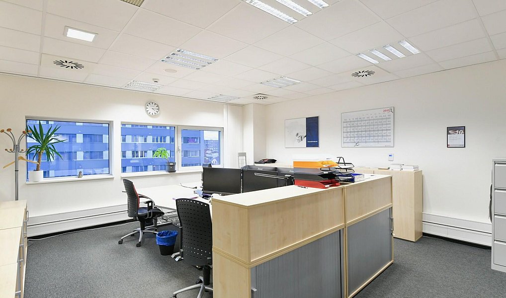 Pronájem kanceláře 247 m², Mladá Boleslav – náhled fotky 3