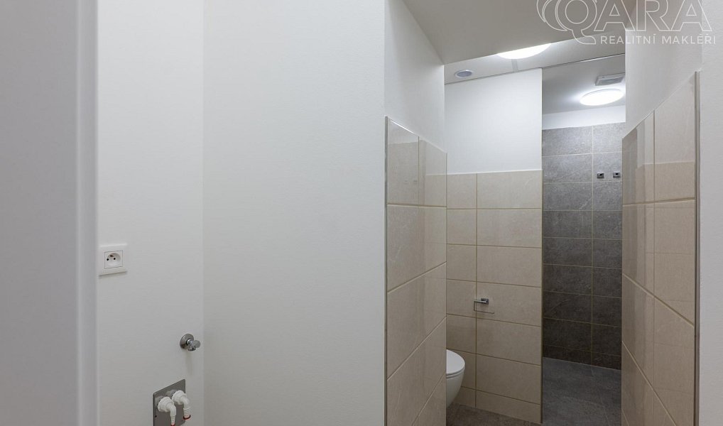 Prodej bytu atypického 56 m², Praha – náhled fotky 9