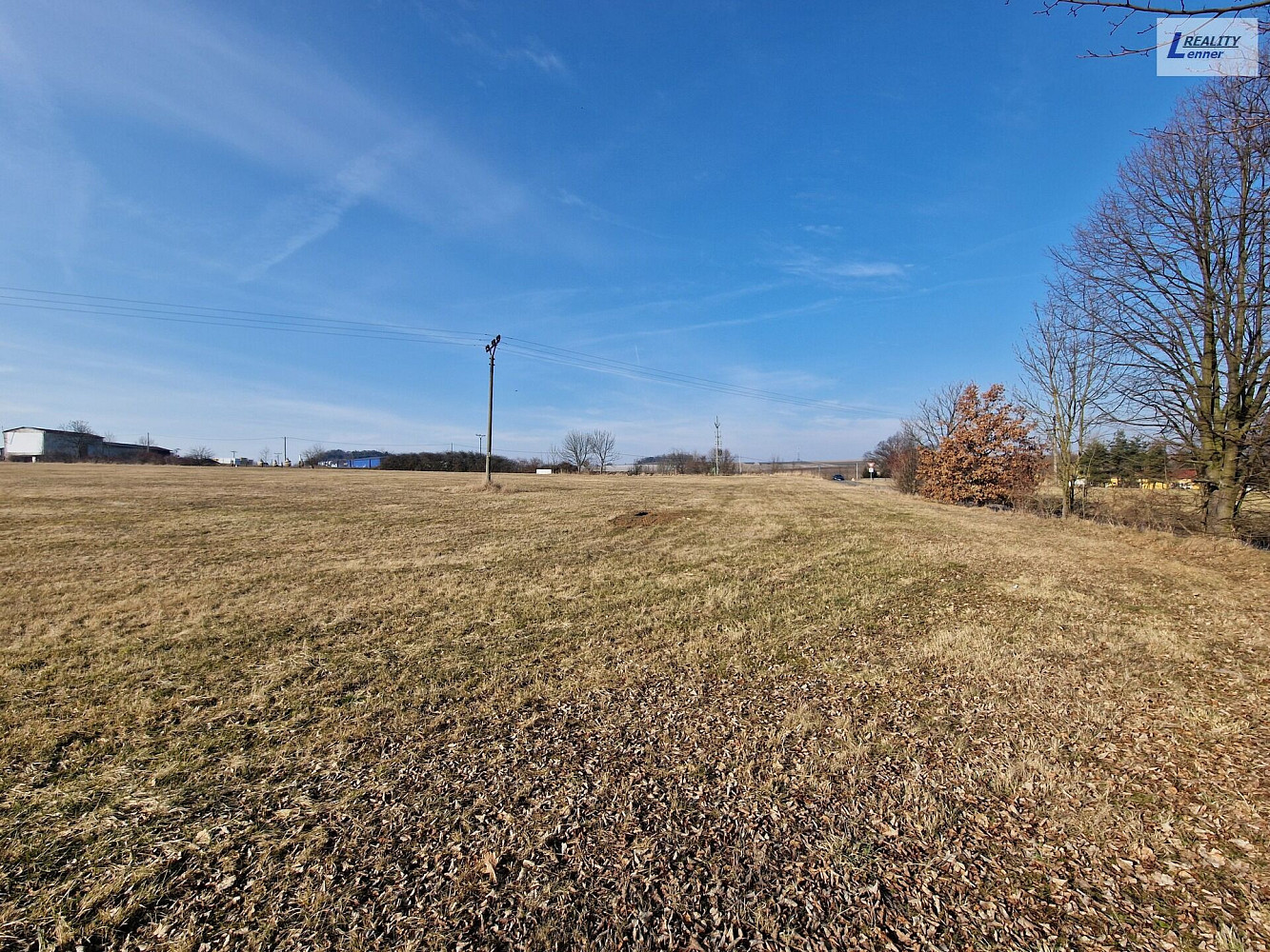 Prodej komerčního pozemku 4 000 m² – fotografie 2