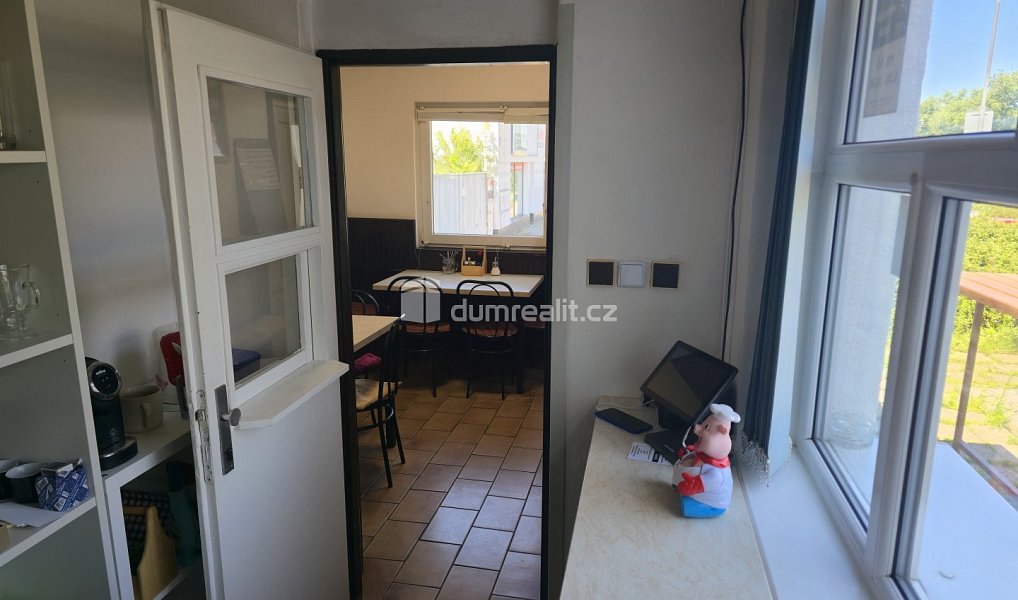 Prodej restaurace 92 m², Kolín – náhled fotky 6