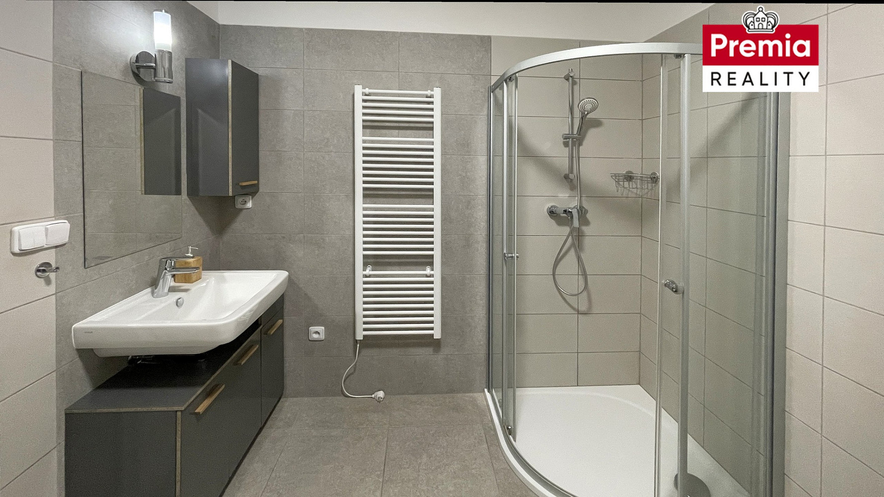 Pronájem bytu 2+kk 64 m² – fotografie 3