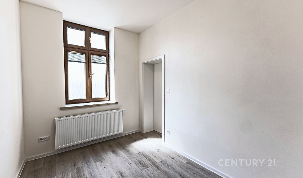 Pronájem bytu 2+kk 41 m², Kladno – náhled fotky 4