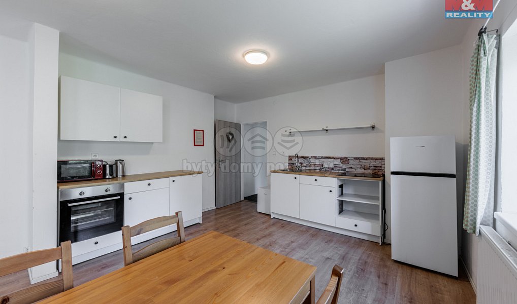 Prodej domu 293 m² s pozemkem 853 m², Vejprty – náhled fotky 15
