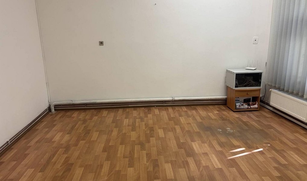 Pronájem obchodních prostor 20 m², Jindřichův Hradec – náhled fotky 3