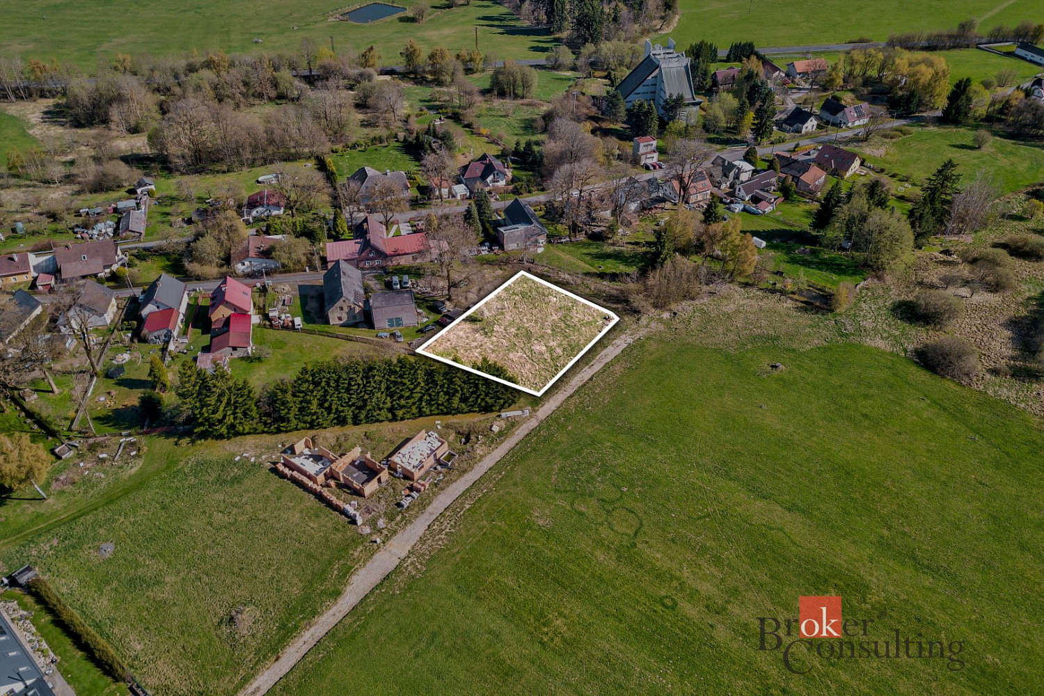 Prodej stavebního pozemku 1 572 m²