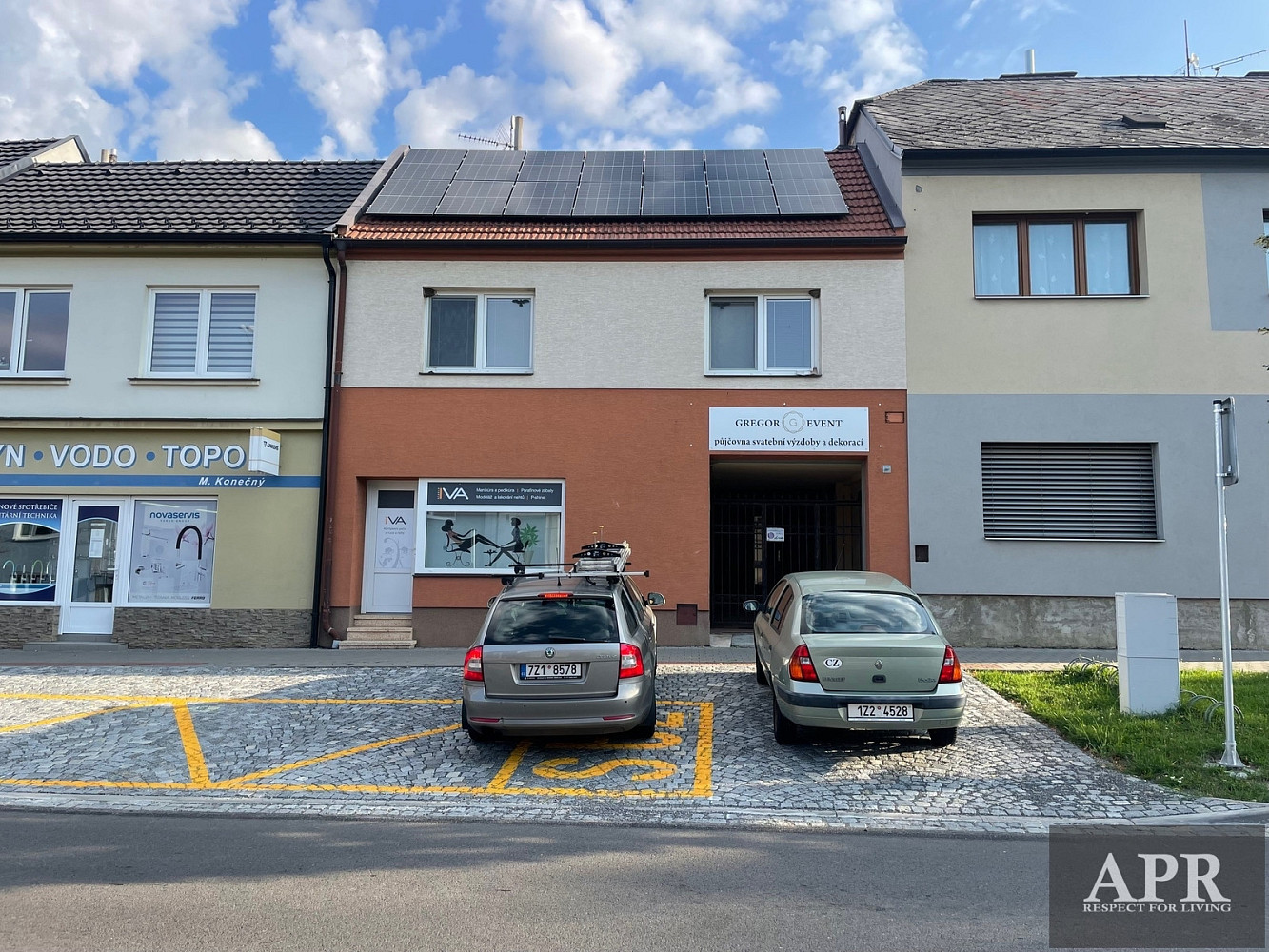 Pronájem obchodních prostor 200 m² — photo 2