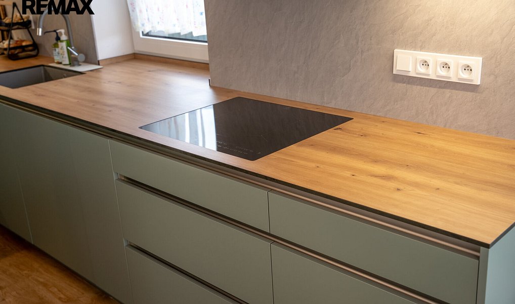 Pronájem domu 161 m² s pozemkem 403 m², Praha – náhled fotky 11
