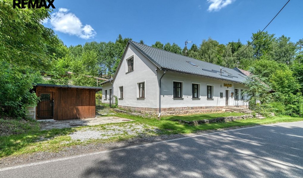 Prodej domu 215 m² s pozemkem 987 m², Radvanice – náhled fotky 33