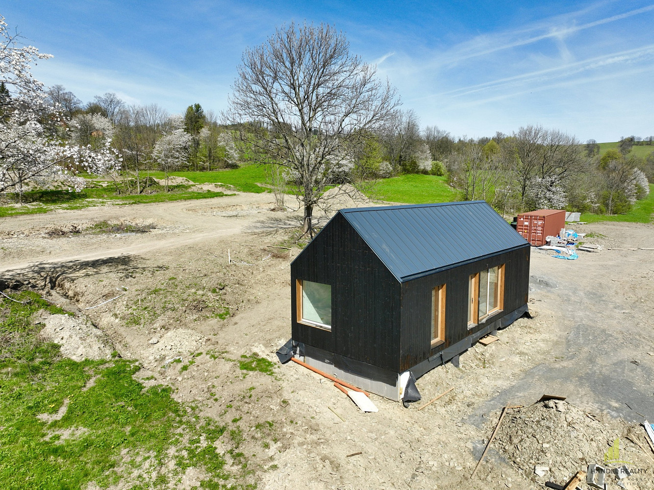 Prodej ubytovacího objektu 658 m² — photo 2