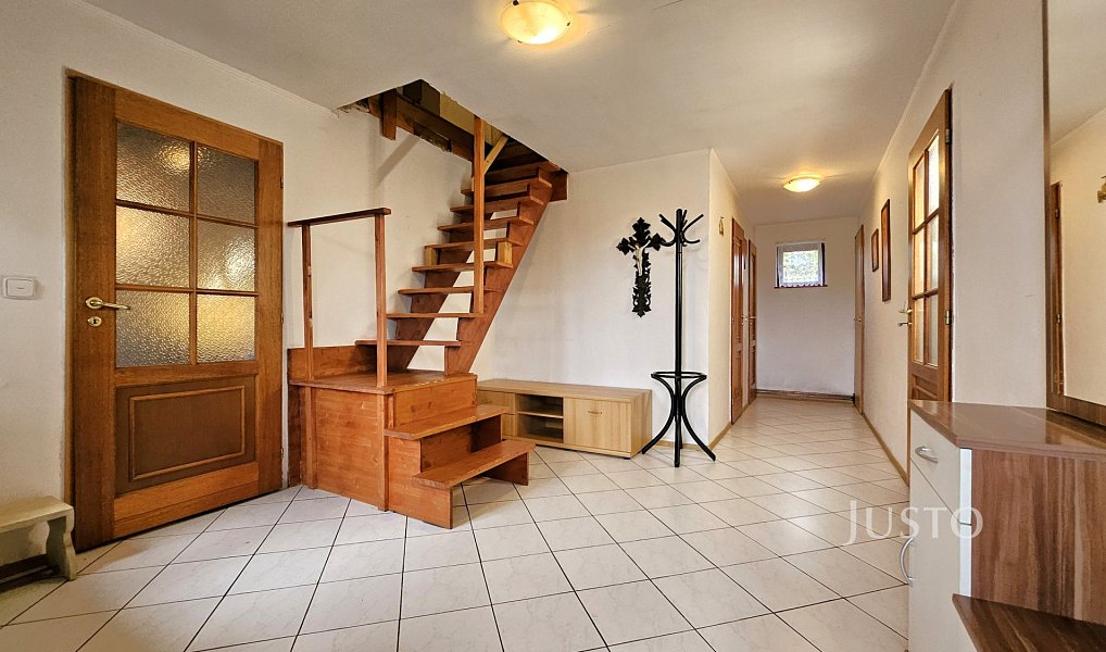Prodej domu 143 m² s pozemkem 426 m², Oslov – náhled fotky 17
