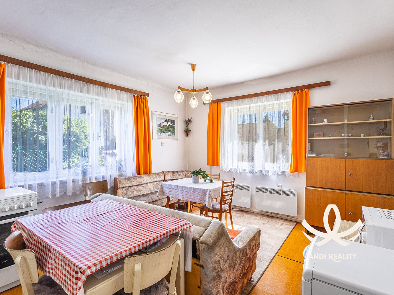 Prodej domu 100 m² s pozemkem 909 m² — photo 3