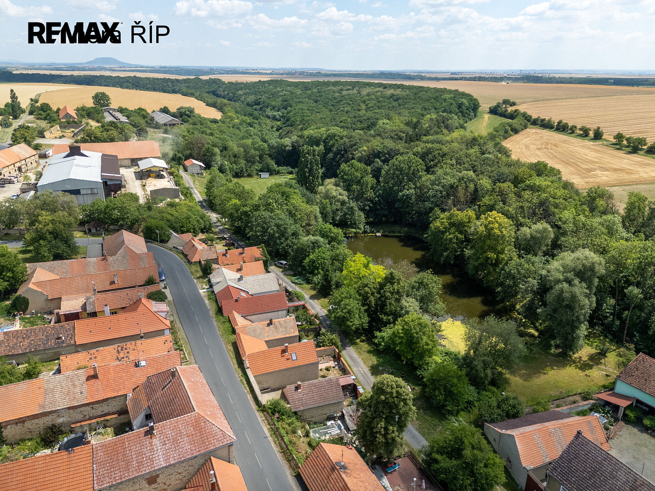 Prodej domu 100 m² s pozemkem 173 m² — photo 2