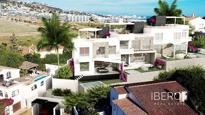 Prodej domu 251 m² s pozemkem 180 m²