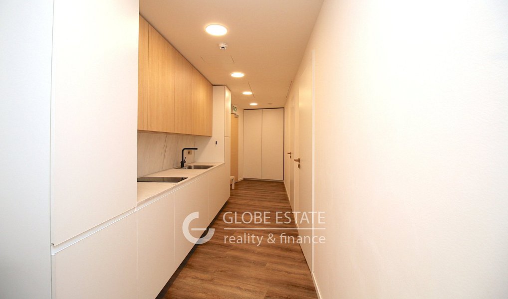 Prodej kanceláře 128 m², Praha – náhled fotky 9