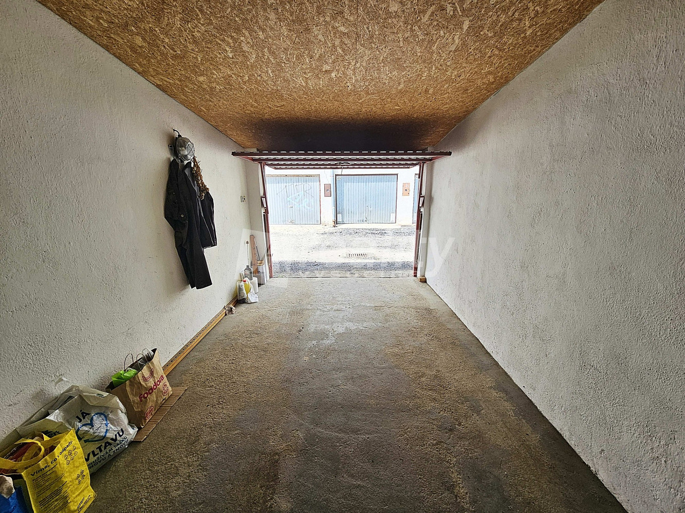 Prodej garáže, jihlava, telečská — photo 3